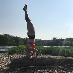 Meet your Posher, Antoinette